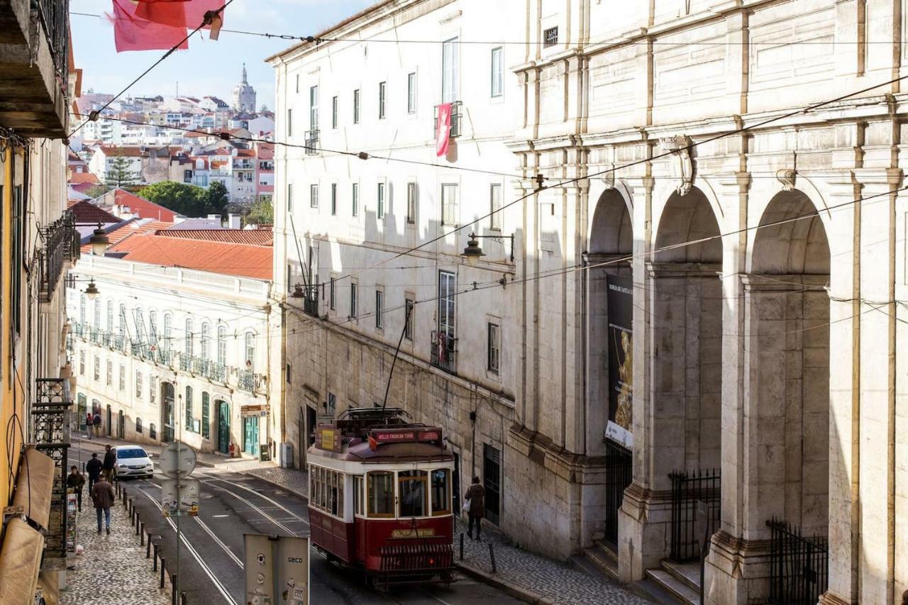 Calcada Do Combro Lägenhet Lisboa Exteriör bild